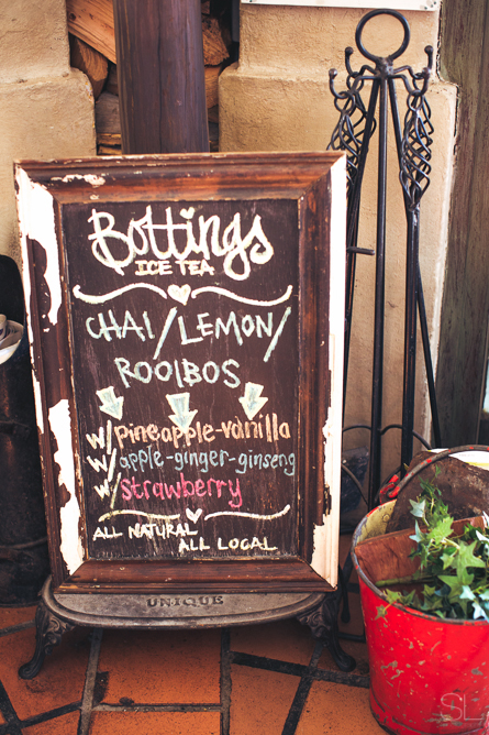 Engagement Photos, Gerhard & Danica, Sidewalk Cafe